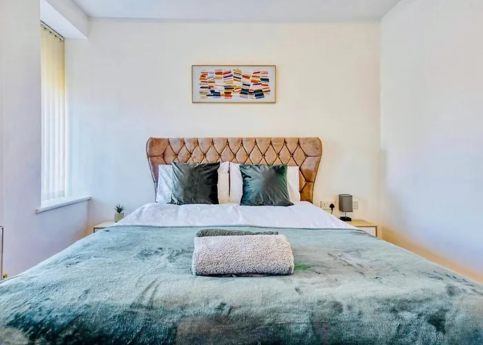 Cosy Stay In The Heart Of Downtown With Parking